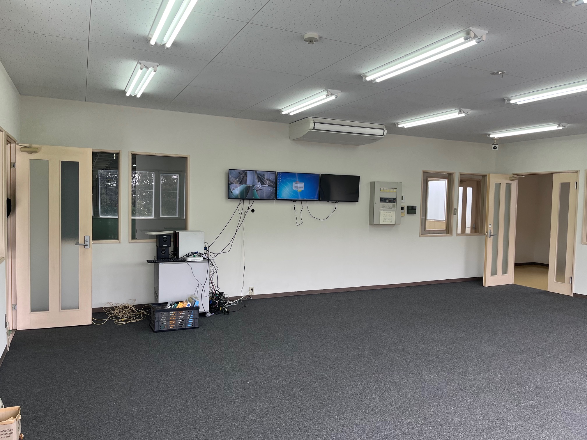 1階 天井高3.0~3.3m(内装) 1階 天井高3.0~3.3m(内装)